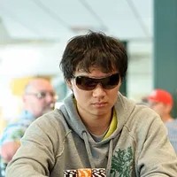 Zhen Cai Player Photo
